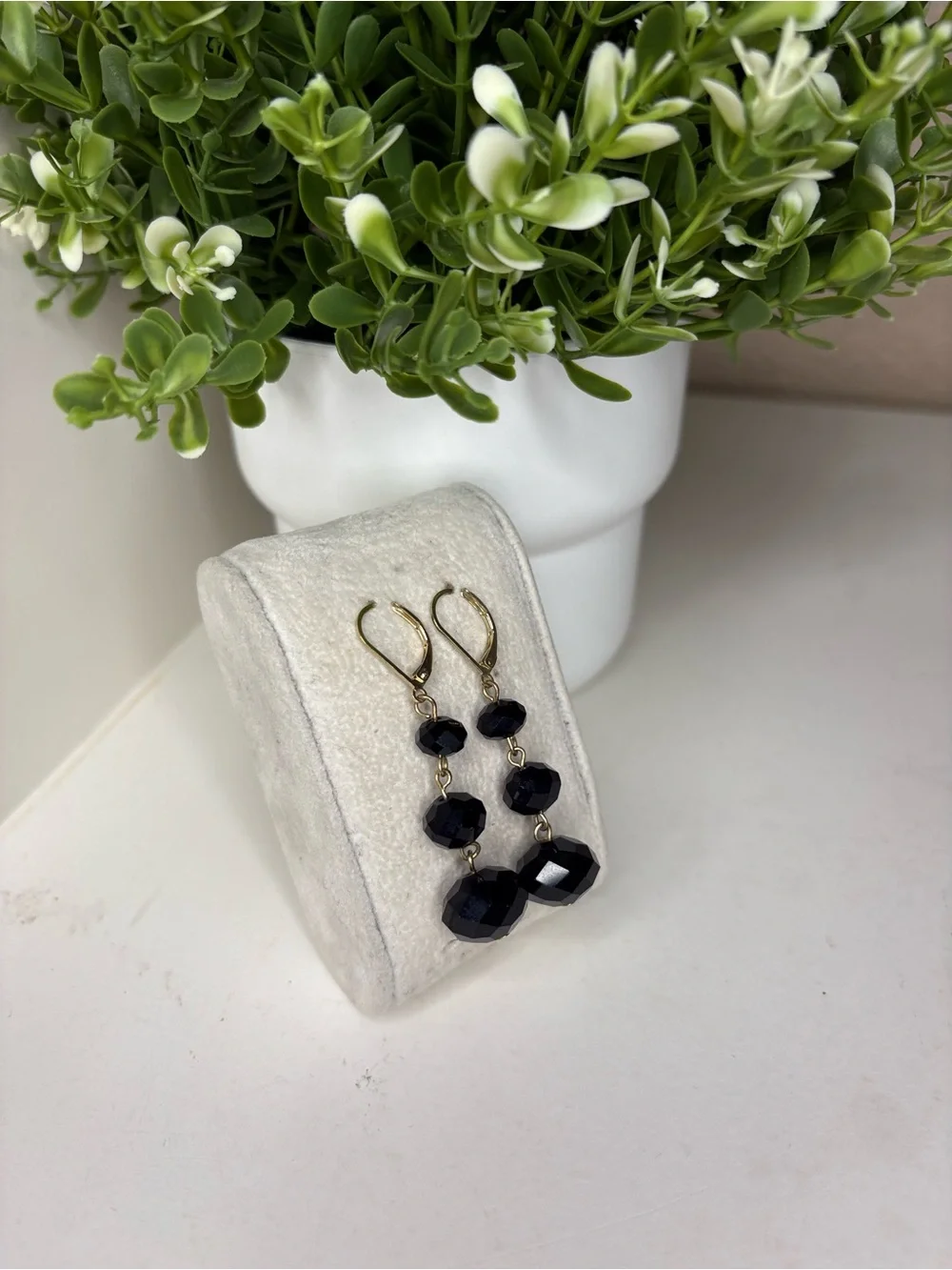 Vintage Black Faceted Bead Drop Earrings Gold Tone Leverback Triple Tier